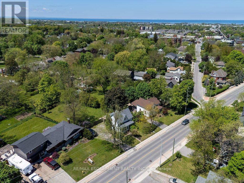 4216 Mountain Street, Lincoln, Ontario  L0R 1B0 - Photo 45 - X12162247