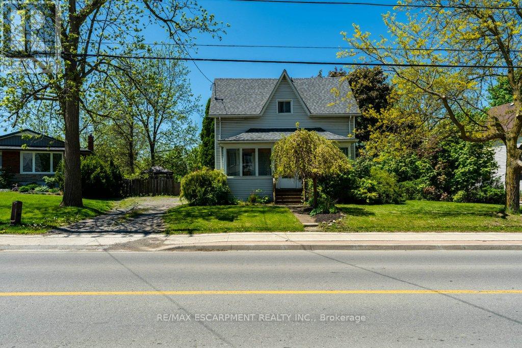 4216 Mountain Street, Lincoln, Ontario  L0R 1B0 - Photo 5 - X12162247