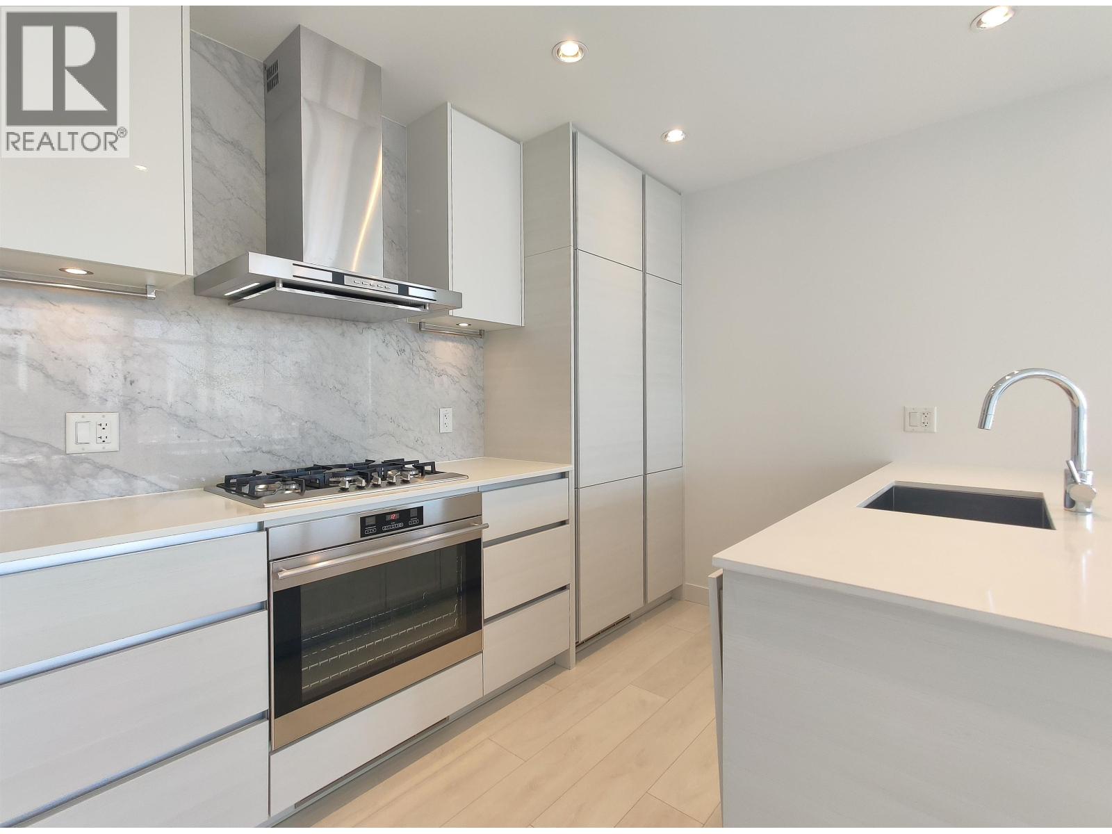 1510 6098 Station Street, Burnaby, British Columbia  V5H 0H4 - Photo 2 - R2992345