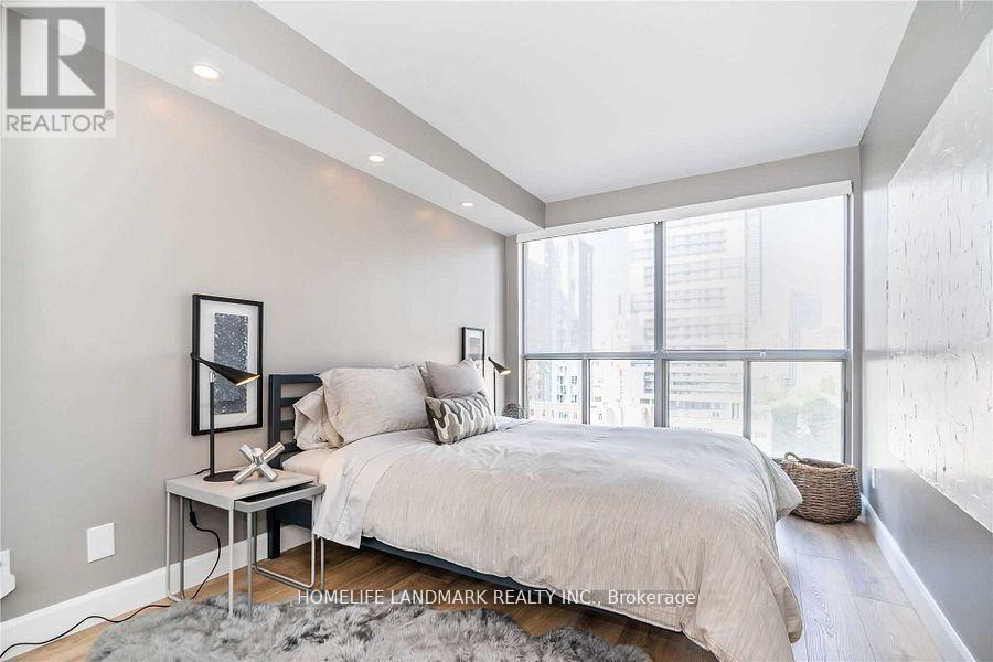 1401 - 298 Jarvis Street, Toronto, Ontario  M5B 2M4 - Photo 7 - C12588496