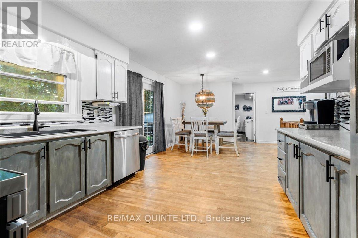 31 Ridge Road, Prince Edward County, Ontario  K0K 2T0 - Photo 8 - X9398578