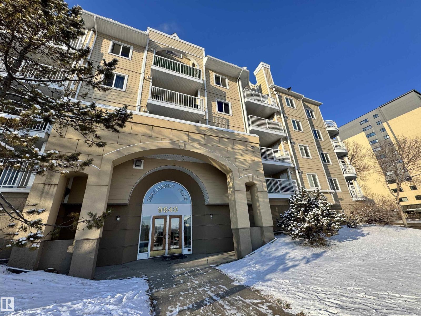 #103 9640 105 ST NW, Edmonton, Alberta