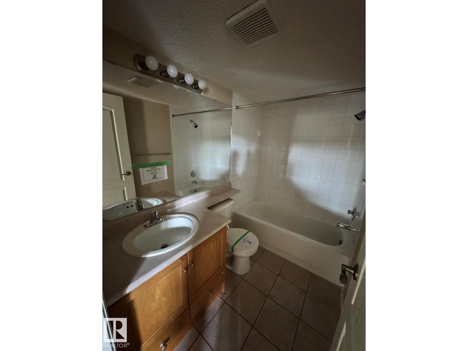 #103 9640 105 St Nw, Edmonton, Alberta  T5K 1A4 - Photo 12 - E4461090