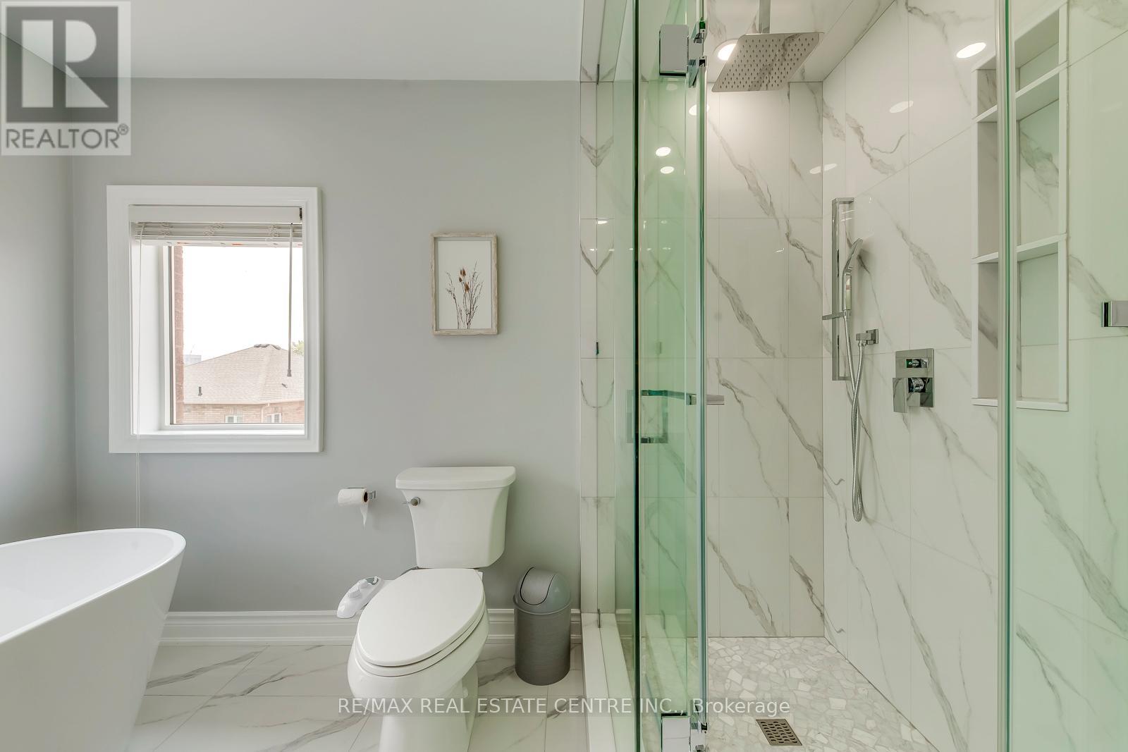 5360 Cachet Crescent, Burlington, Ontario  L7L 7N6 - Photo 24 - W12482097