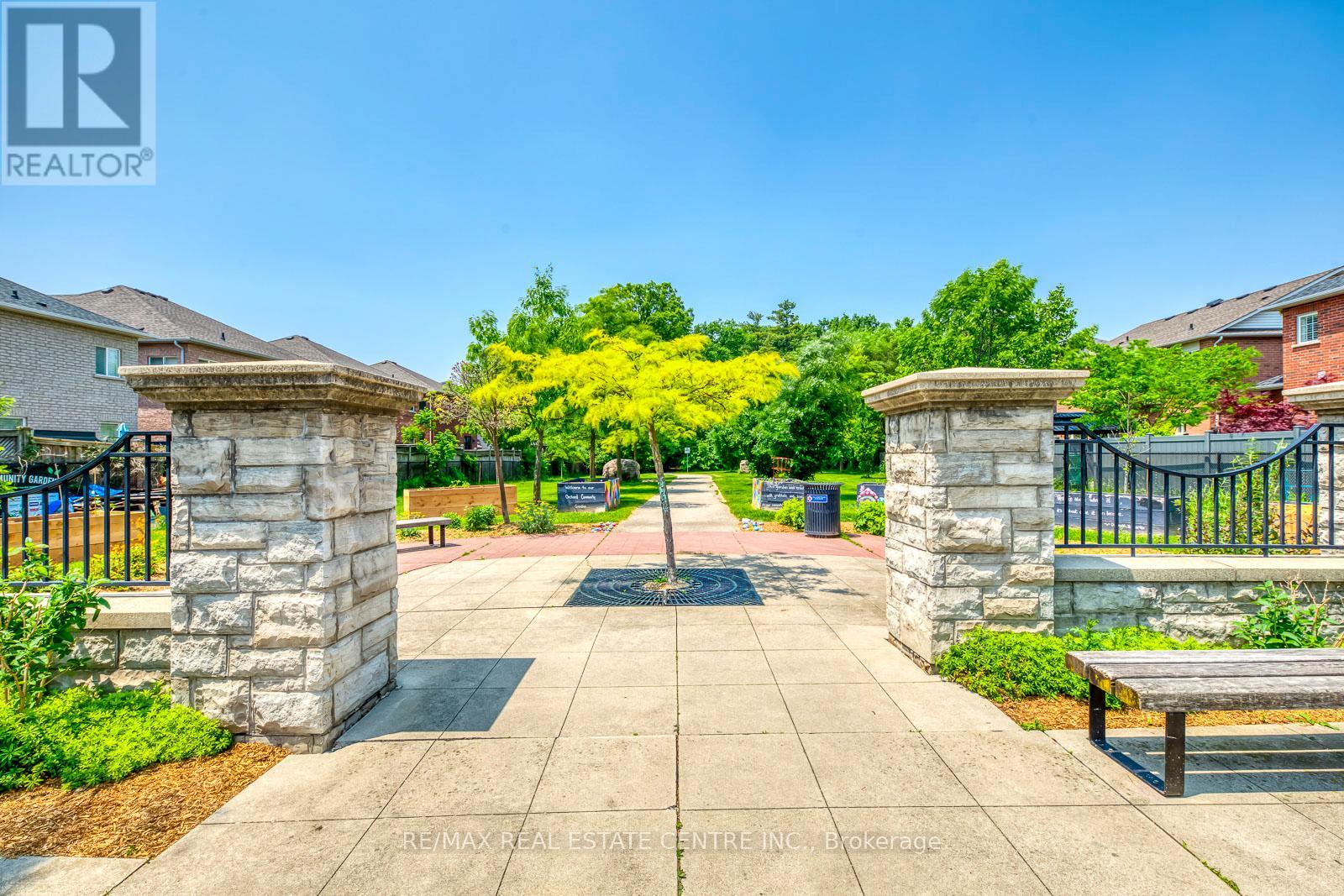 5360 Cachet Crescent, Burlington, Ontario  L7L 7N6 - Photo 41 - W12482097