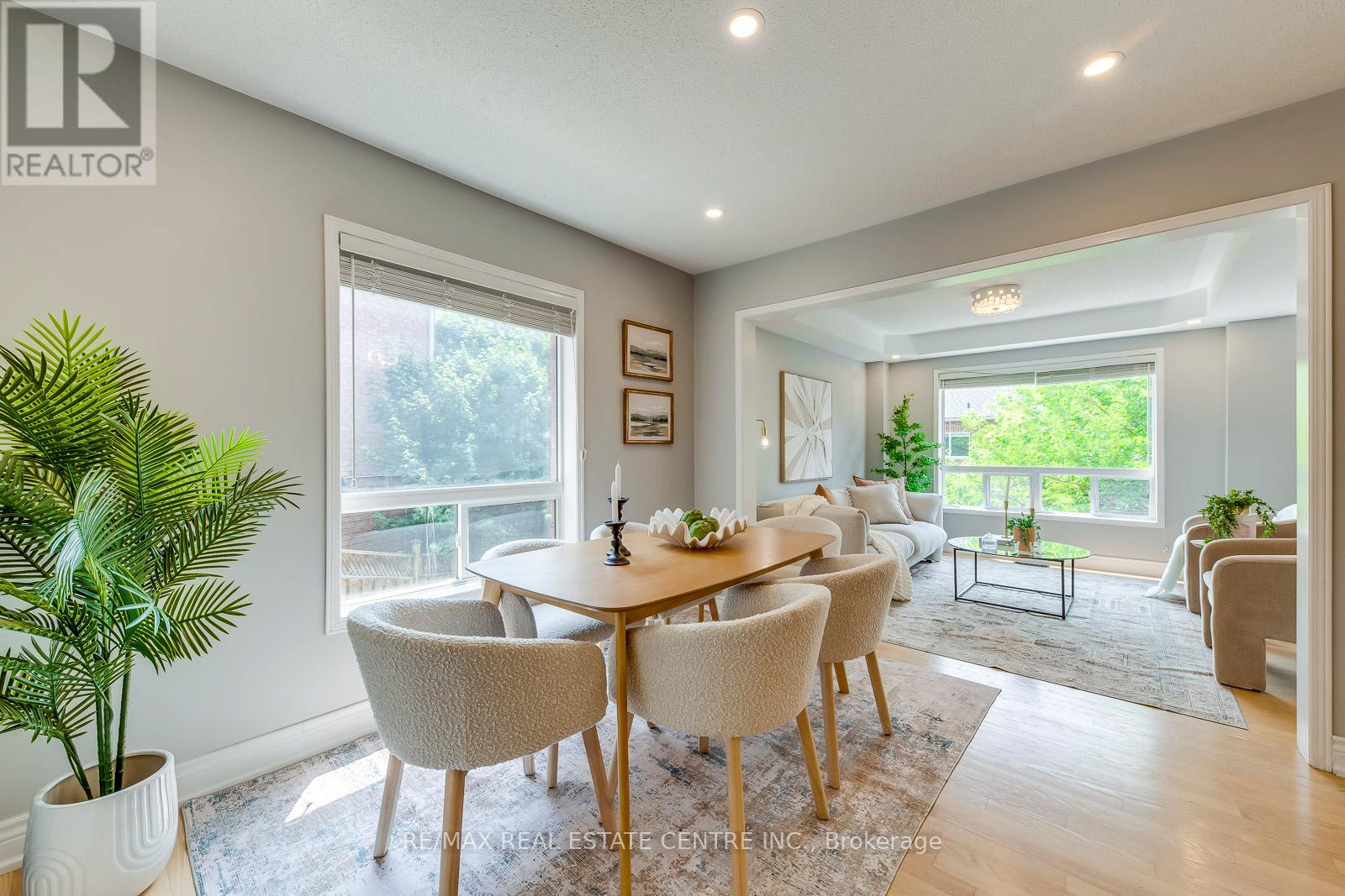 5360 Cachet Crescent, Burlington, Ontario  L7L 7N6 - Photo 8 - W12482097