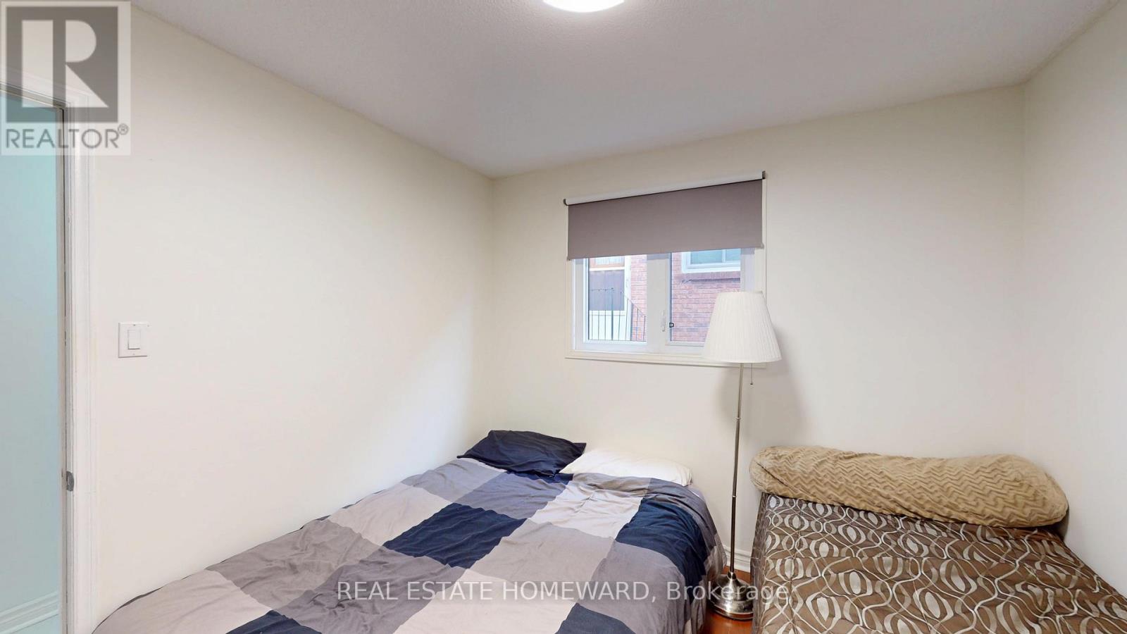 112 Benjamin Boake Trail, Toronto, Ontario  M3J 3C4 - Photo 15 - W12588504