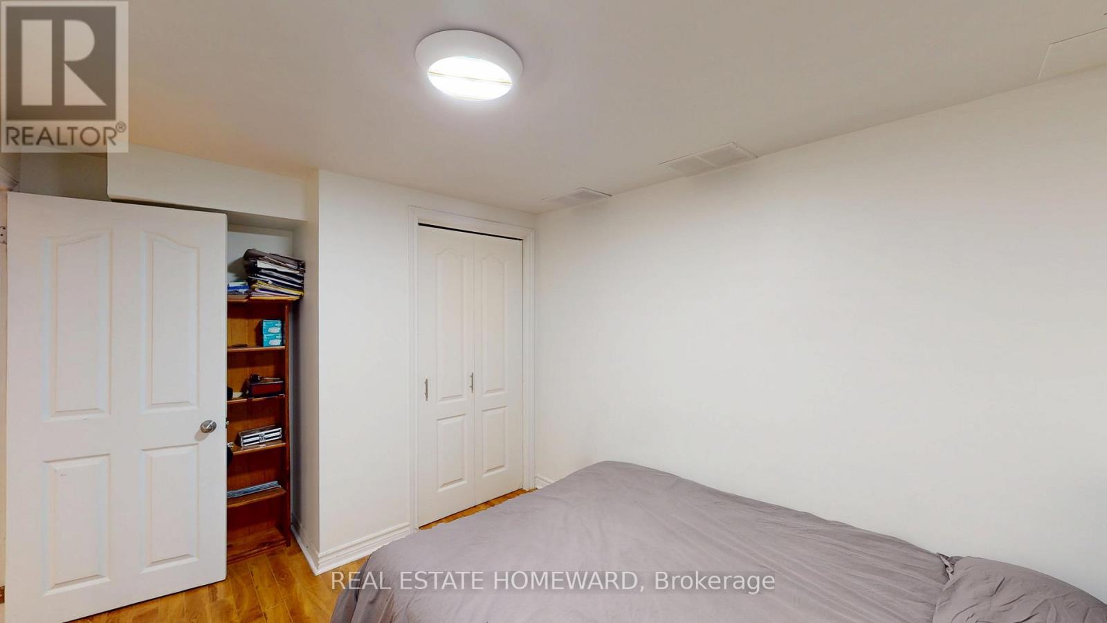 112 Benjamin Boake Trail, Toronto, Ontario  M3J 3C4 - Photo 18 - W12588504