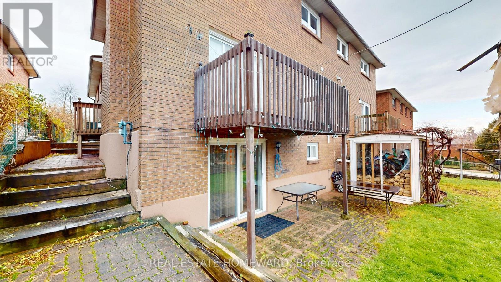 112 Benjamin Boake Trail, Toronto, Ontario  M3J 3C4 - Photo 20 - W12588504