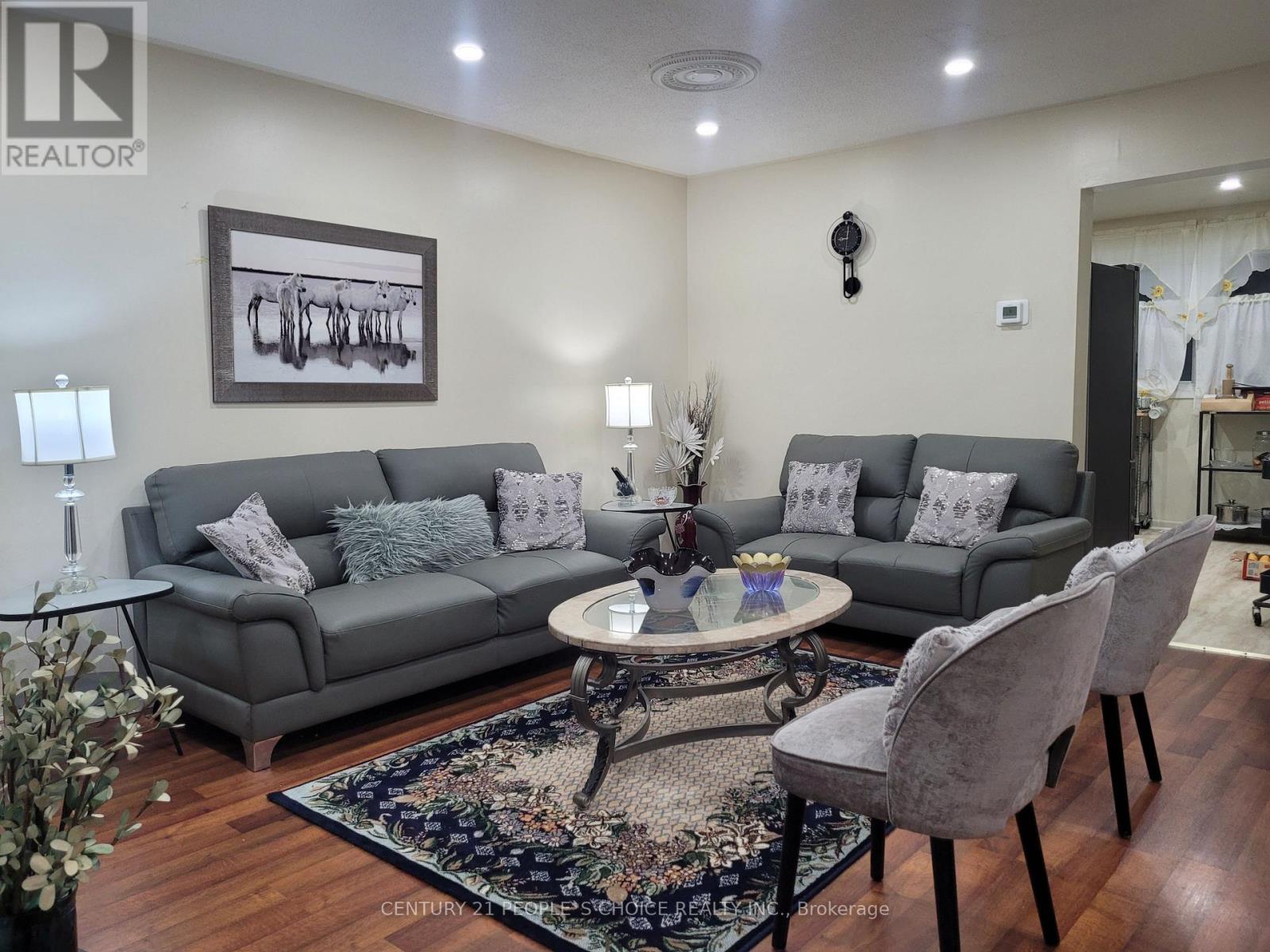 96 Trailridge Crescent, Toronto, Ontario  M1E 4G4 - Photo 4 - E12588462