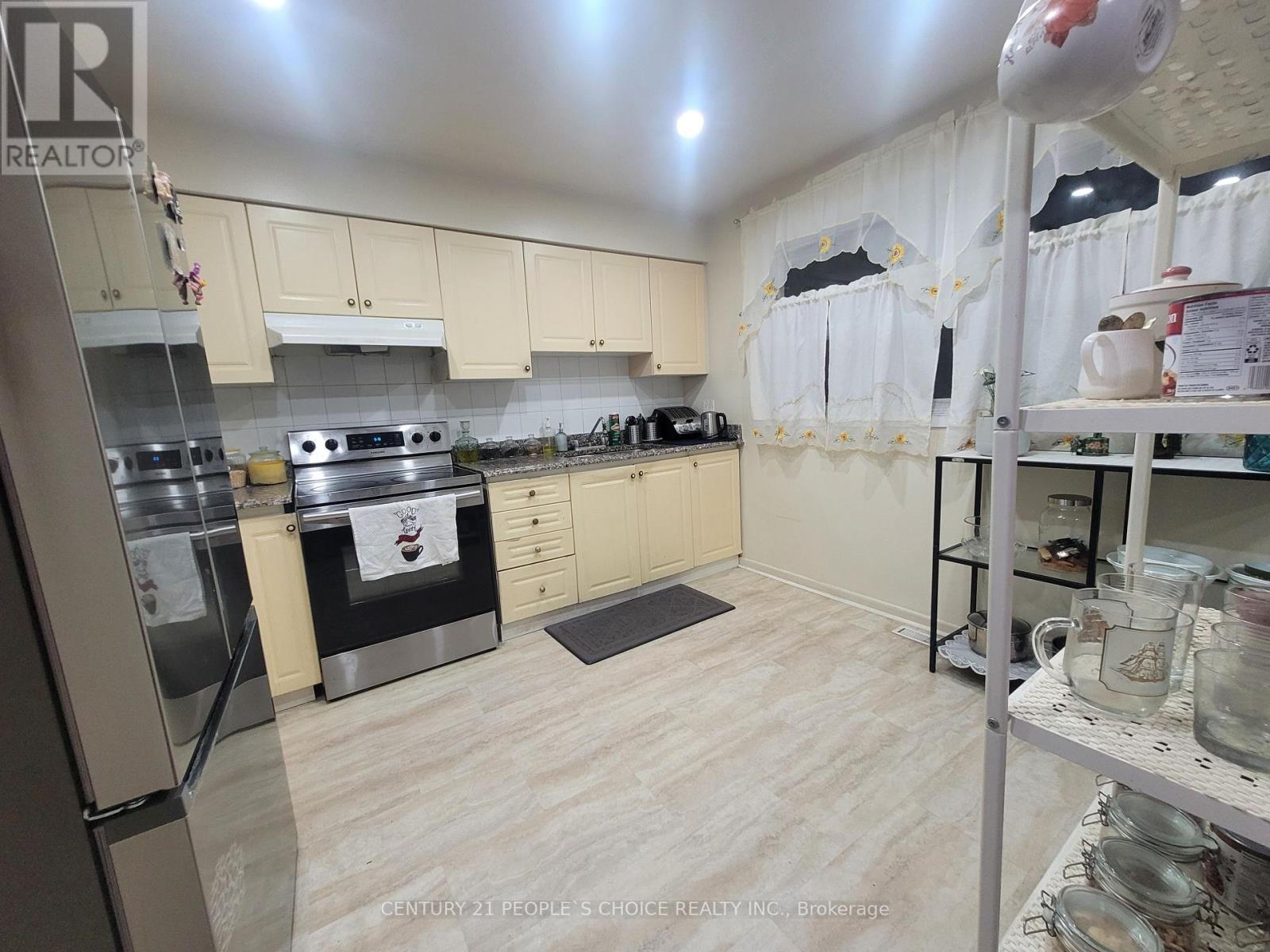 96 Trailridge Crescent, Toronto, Ontario  M1E 4G4 - Photo 8 - E12588462