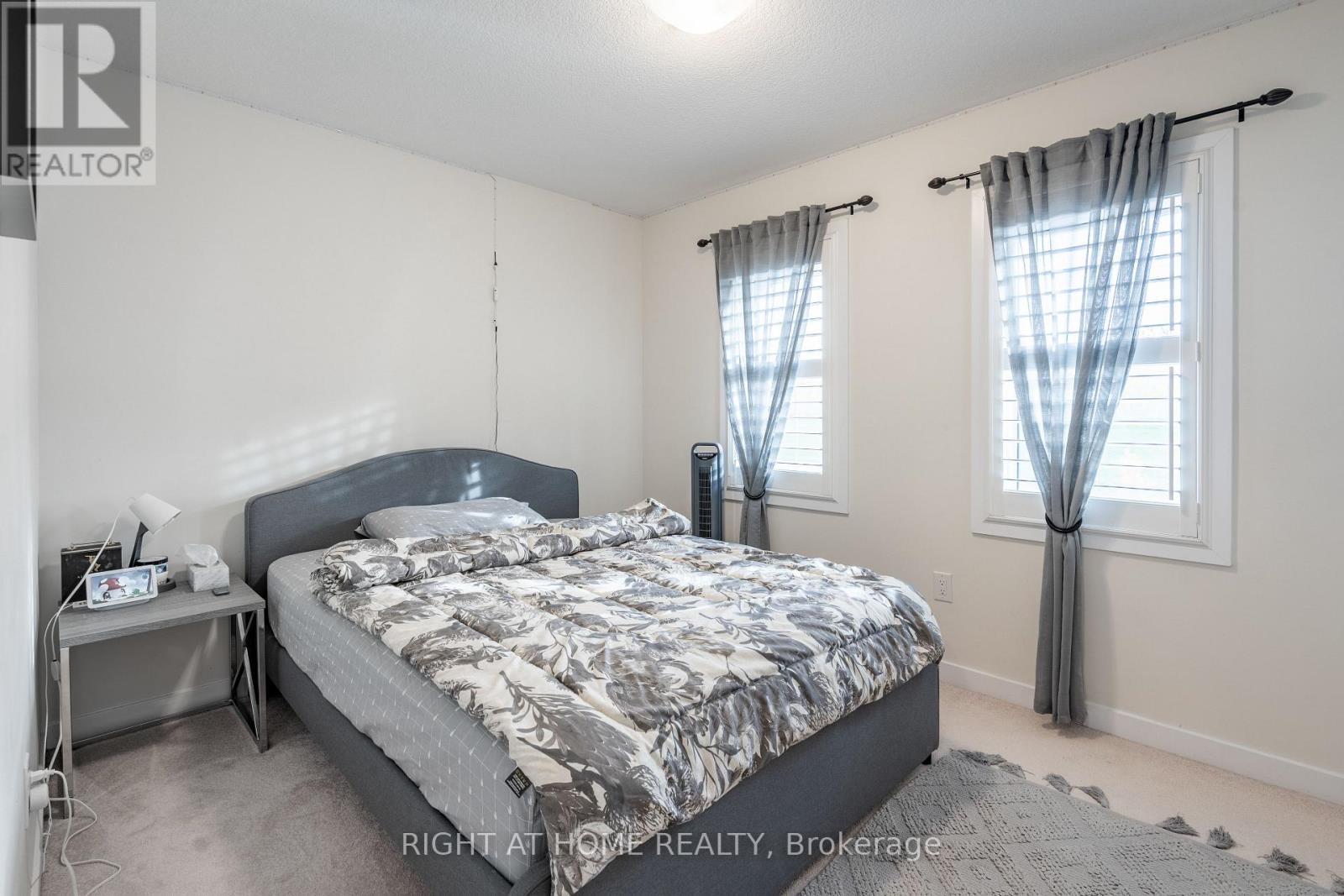 40 Hedges Crescent, Hamilton, Ontario  L8J 0K8 - Photo 19 - X12588494