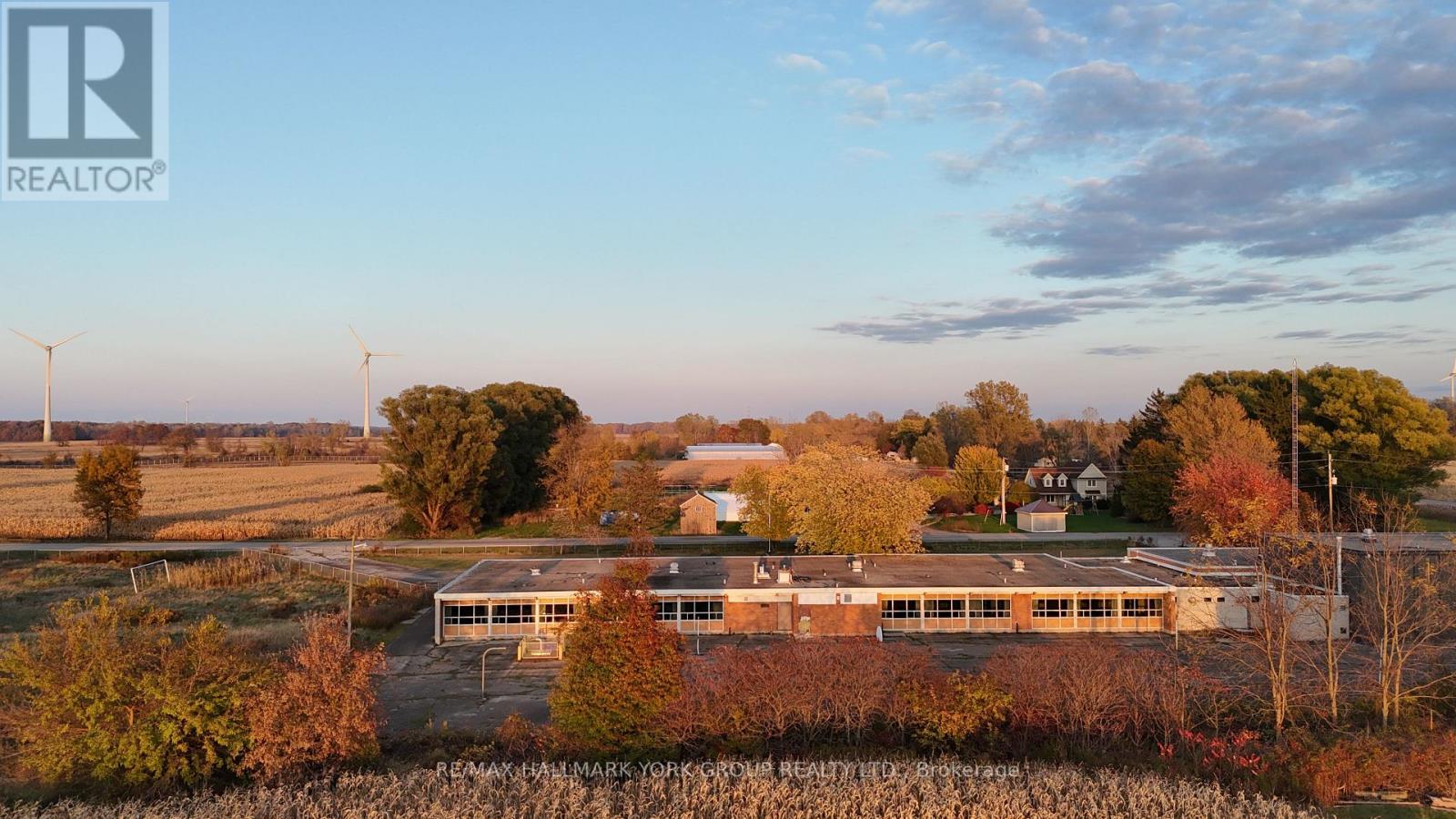 1357 Hutchinson Road, Haldimand, Ontario  N1A 2W7 - Photo 2 - X12588508