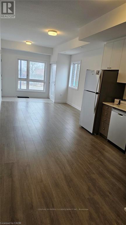 J2 - 40 Palace Street, Kitchener, Ontario  N2E 3Z4 - Photo 4 - X12588512