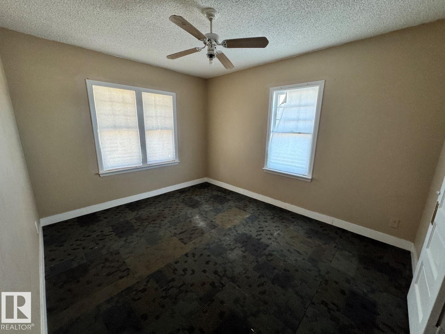 11251 86 St Nw, Edmonton, Alberta  T5B 3H7 - Photo 13 - E4466682