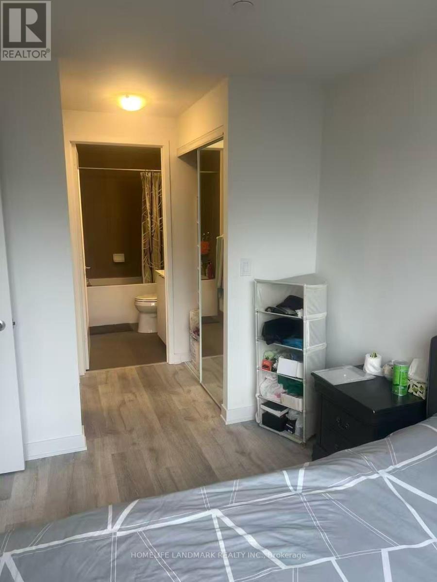 901 - 70 Princess Street, Toronto (Waterfront Communities), Ontario  M5A 0X6 - Photo 5 - C12583466