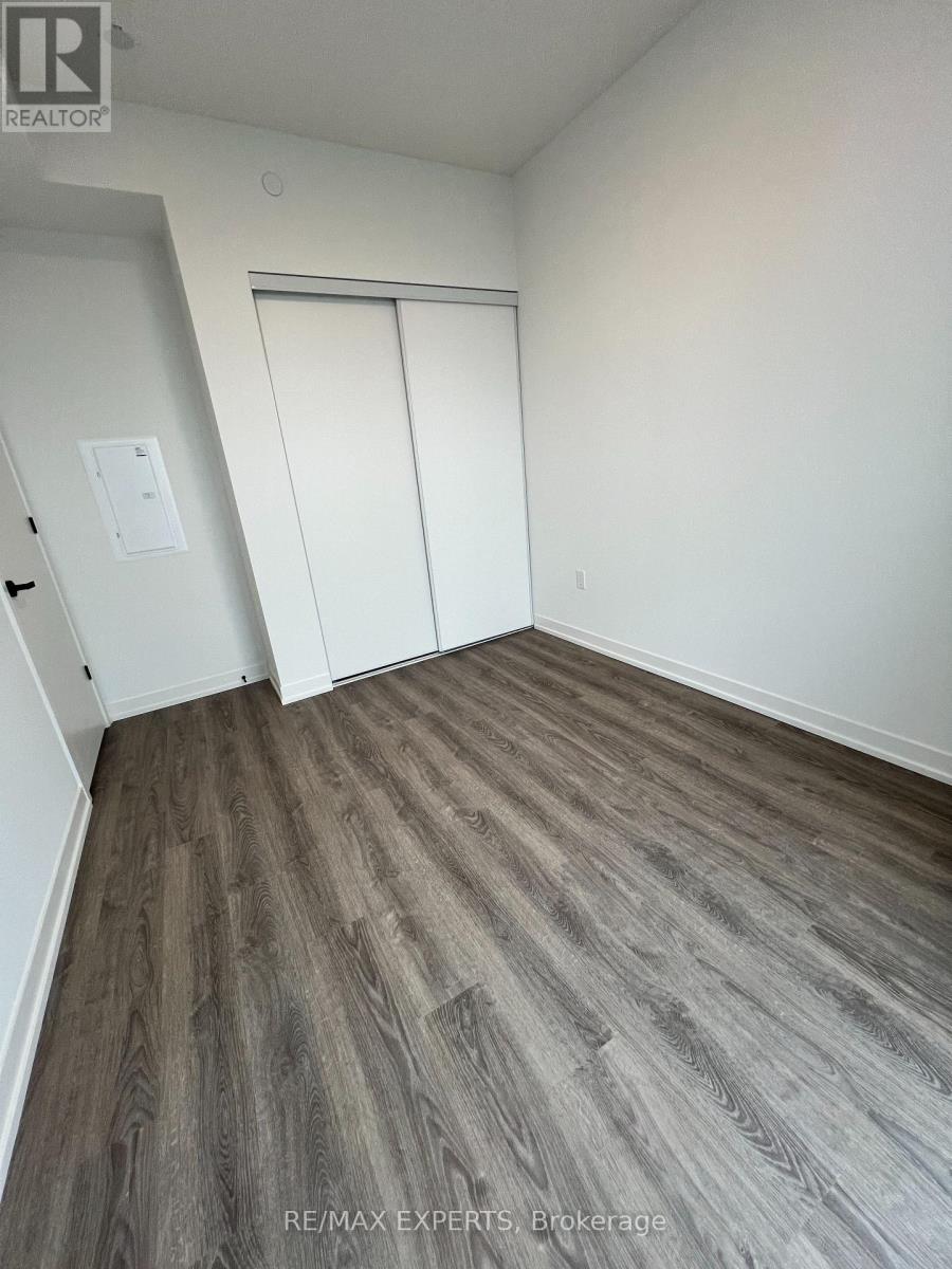 2803 - 8 Interchange Way, Vaughan, Ontario  L4K 5Z7 - Photo 5 - N12586270