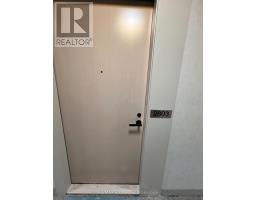 2803 - 8 INTERCHANGE WAY, Vaughan, Ontario