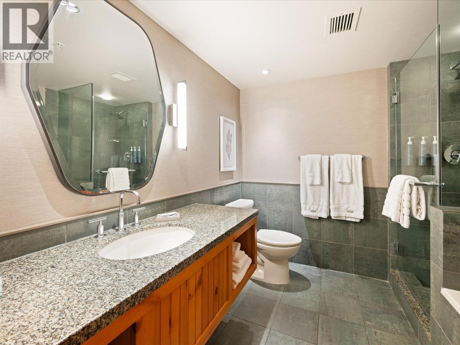 972 4090 Whistler Way, Whistler, British Columbia  V8E 1J3 - Photo 15 - R3070771