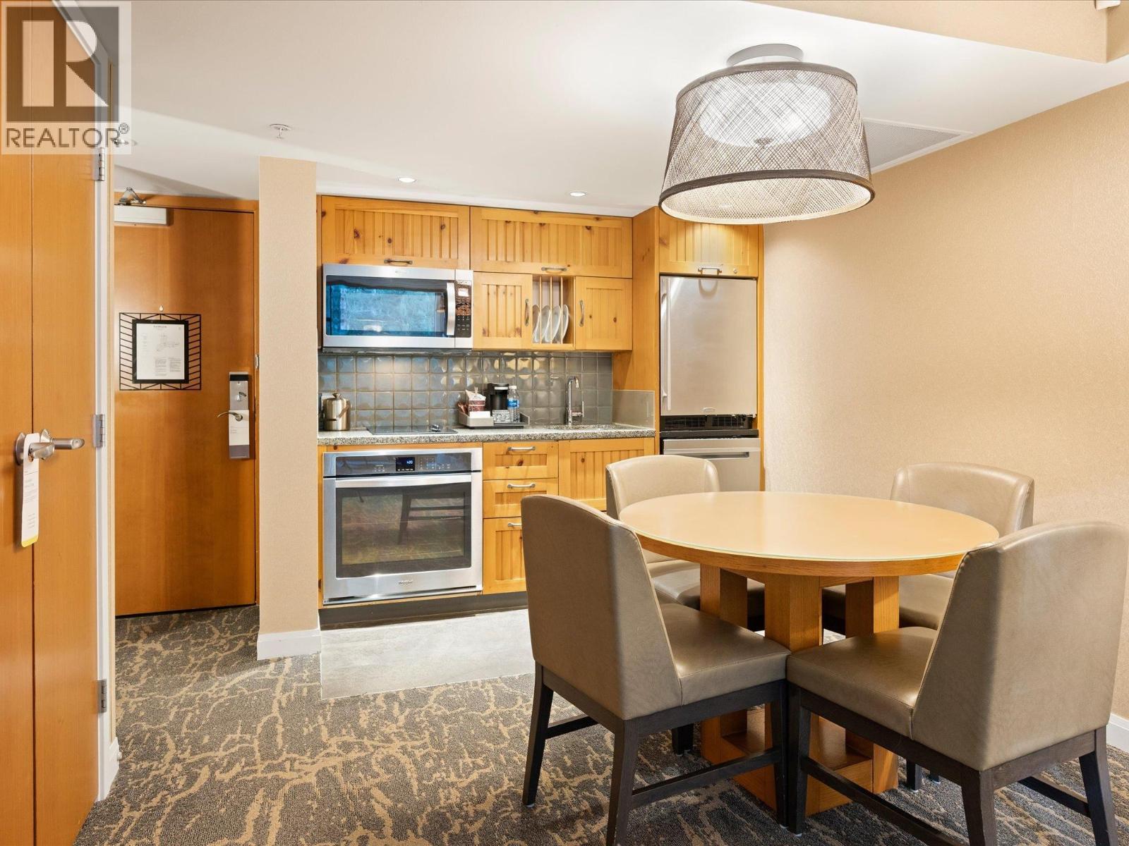 972 4090 Whistler Way, Whistler, British Columbia  V8E 1J3 - Photo 8 - R3070771