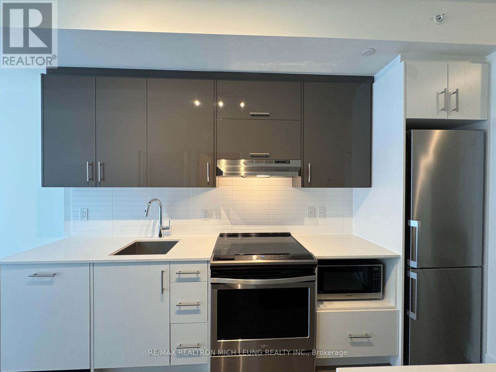 1710 - 180 Fairview Mall Drive, Toronto, Ontario  M2J 0G4 - Photo 2 - C12588528