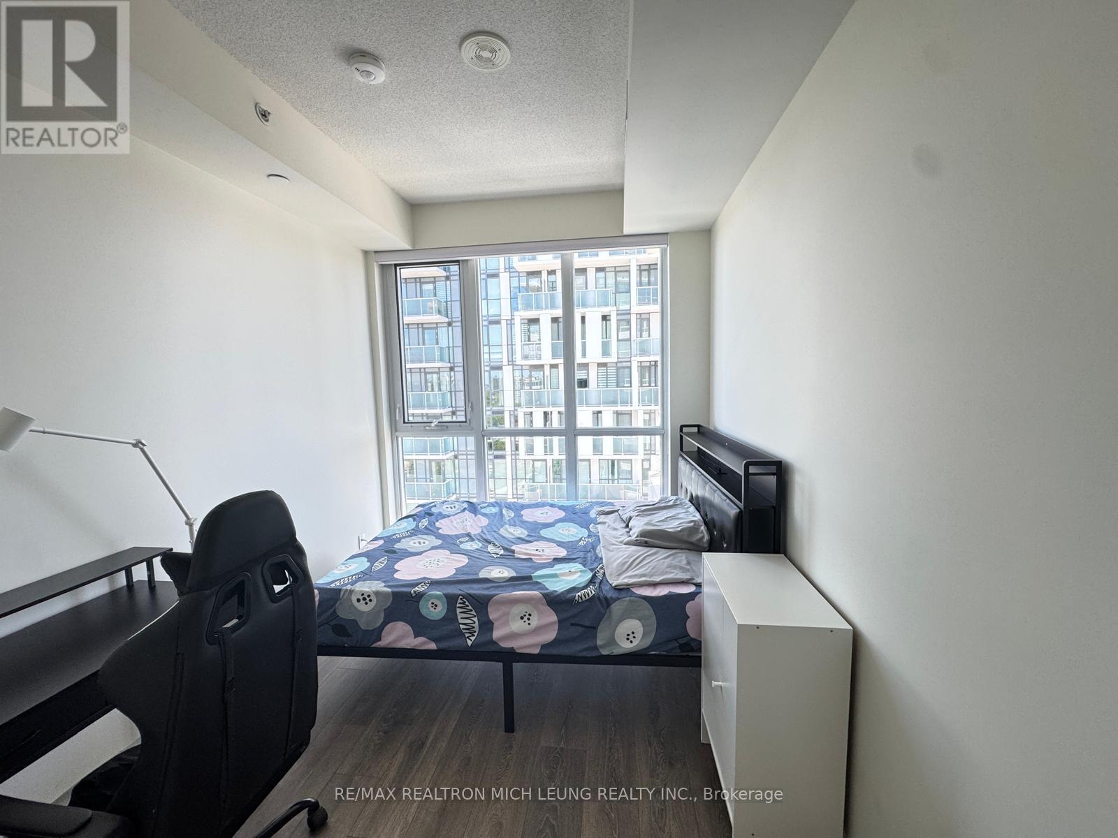 1710 - 180 Fairview Mall Drive, Toronto, Ontario  M2J 0G4 - Photo 5 - C12588528