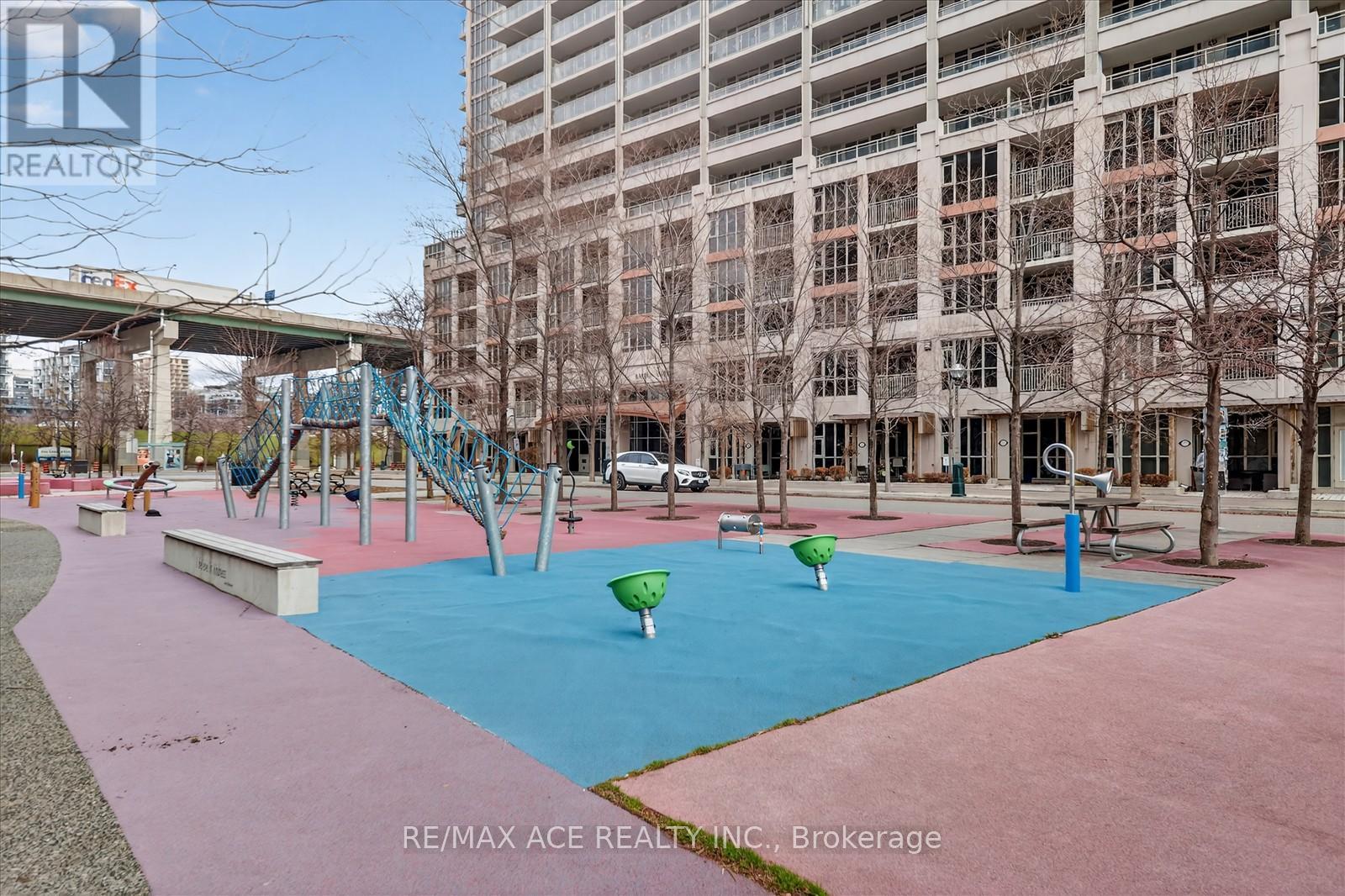 706 - 35 Bastion Street, Toronto, Ontario  M5V 0C2 - Photo 4 - C12588536