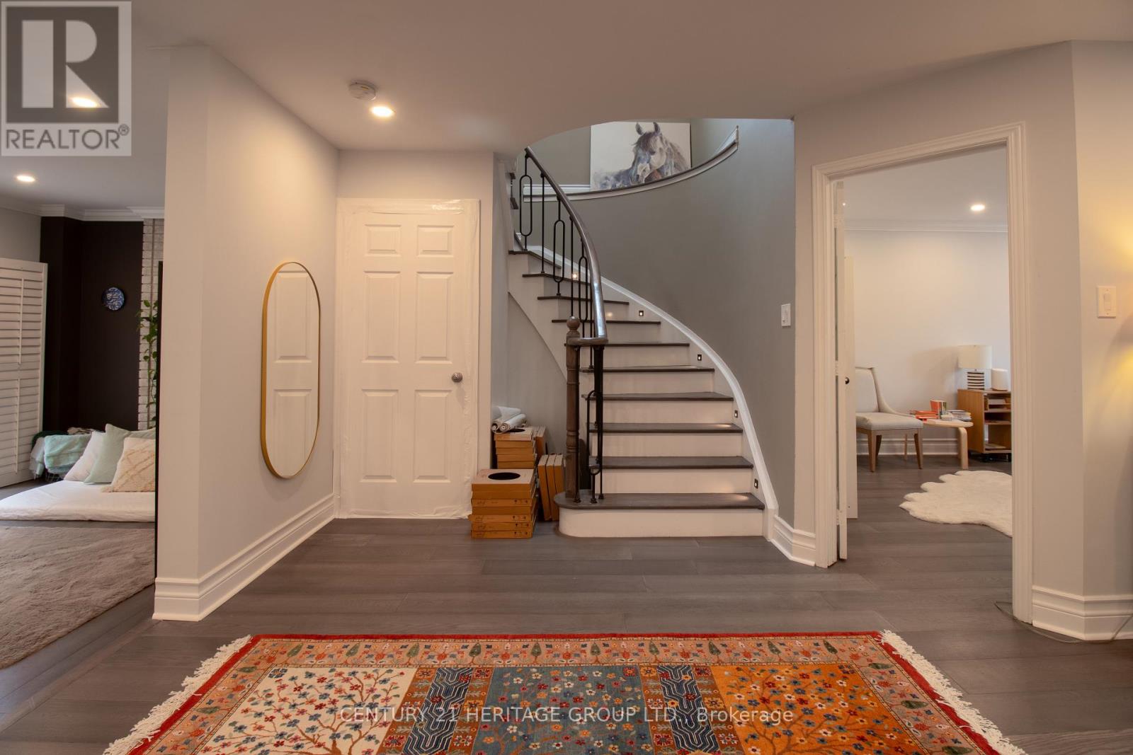 27 Charing Crescent, Aurora, Ontario  L4G 6P4 - Photo 10 - N12588544