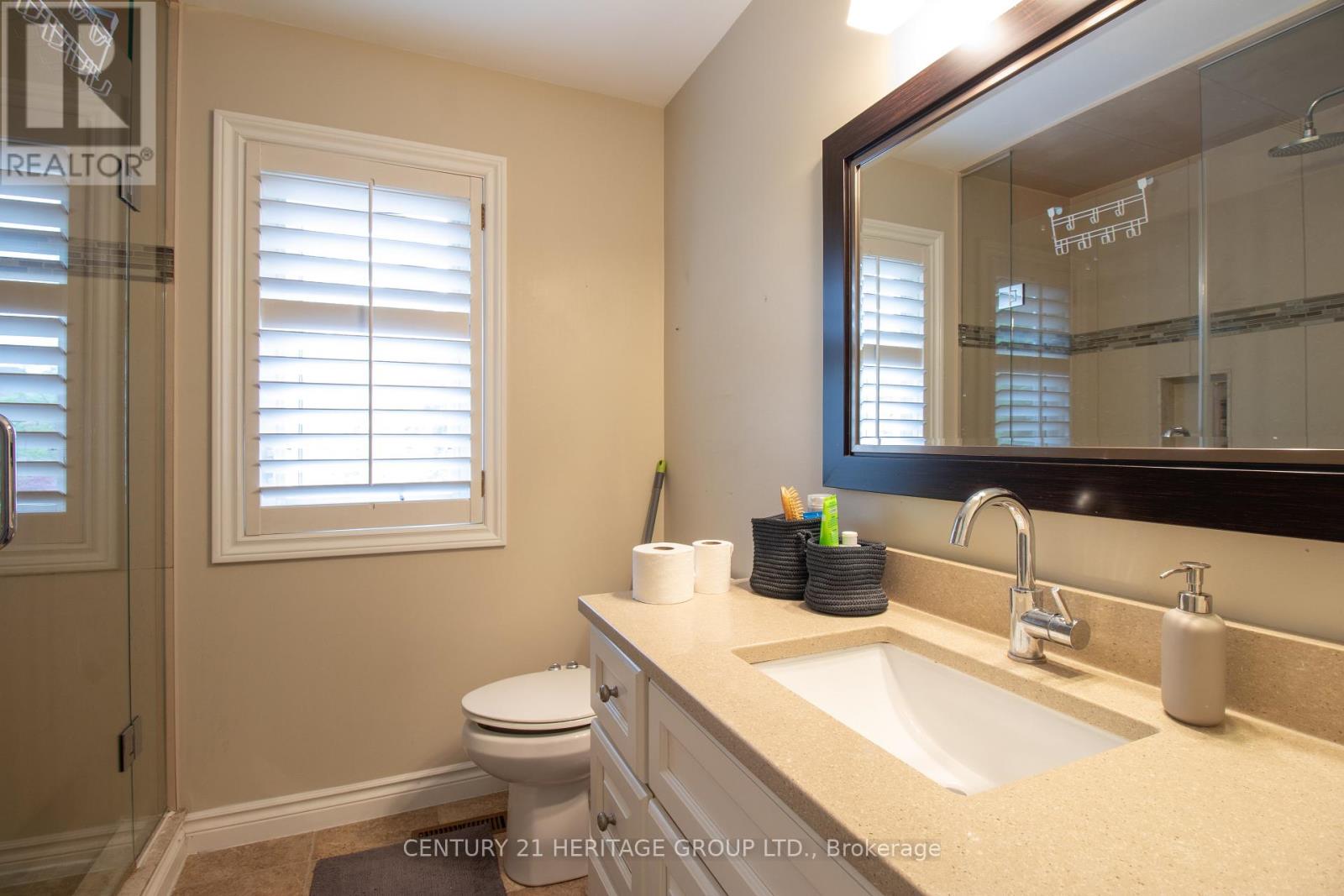 27 Charing Crescent, Aurora, Ontario  L4G 6P4 - Photo 30 - N12588544