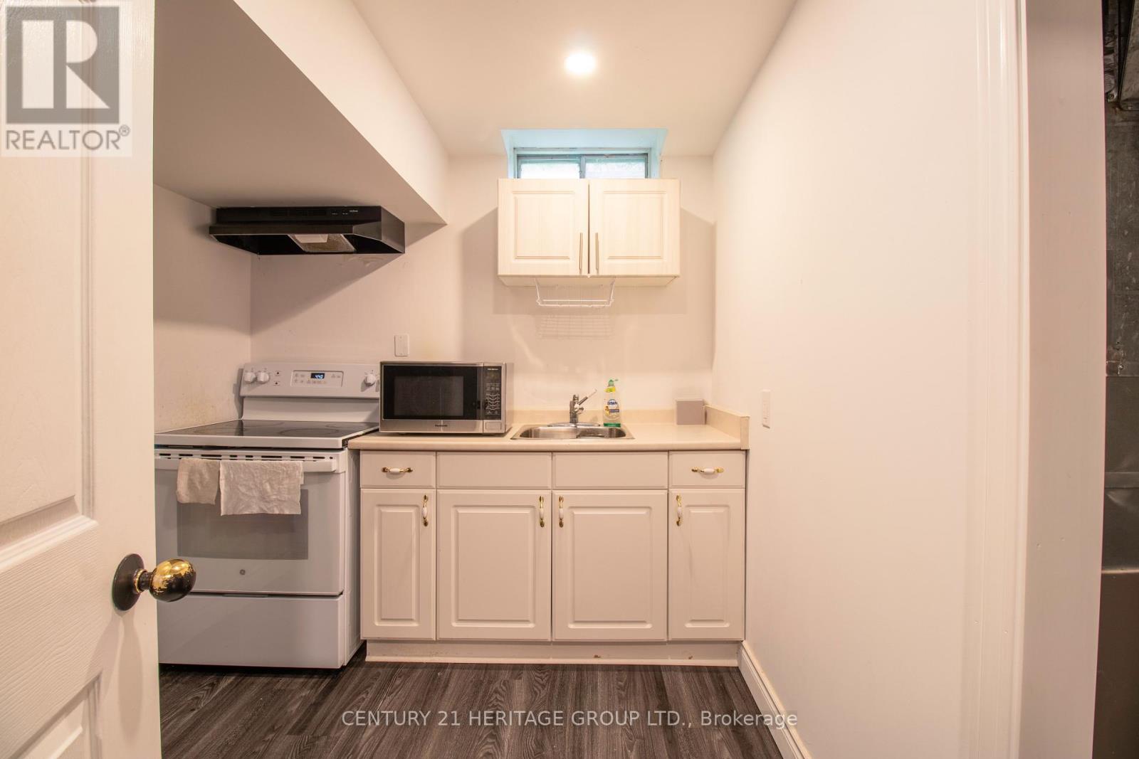 27 Charing Crescent, Aurora, Ontario  L4G 6P4 - Photo 40 - N12588544