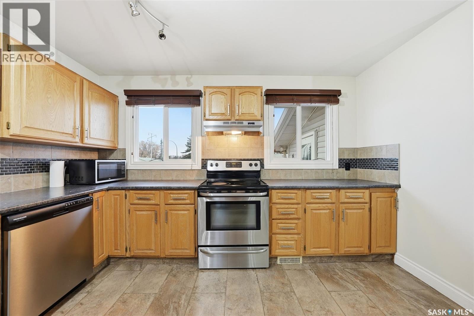 61 Moncton Place, Saskatoon, Saskatchewan  S7H 4J9 - Photo 7 - SK024840