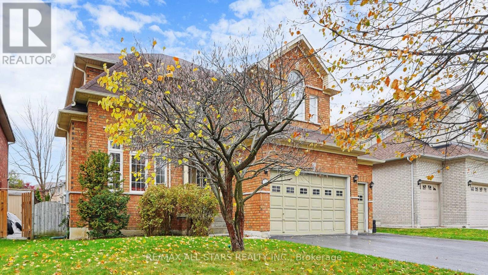 54 Bretton Circle, Markham, Ontario  L3S 3R1 - Photo 3 - N12586978