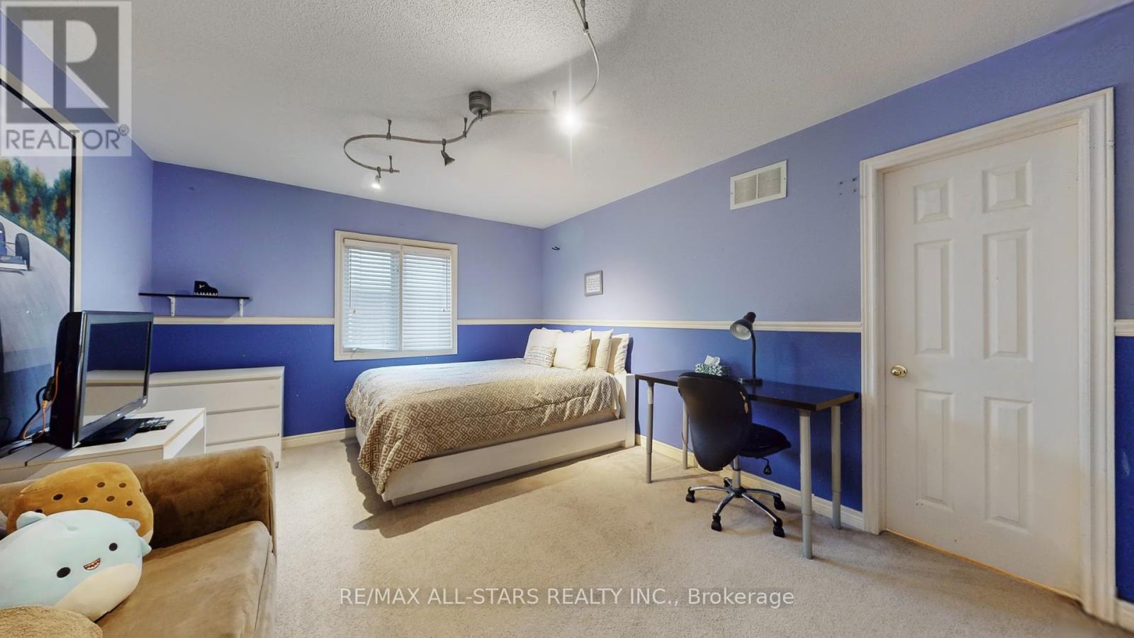 54 Bretton Circle, Markham, Ontario  L3S 3R1 - Photo 35 - N12586978