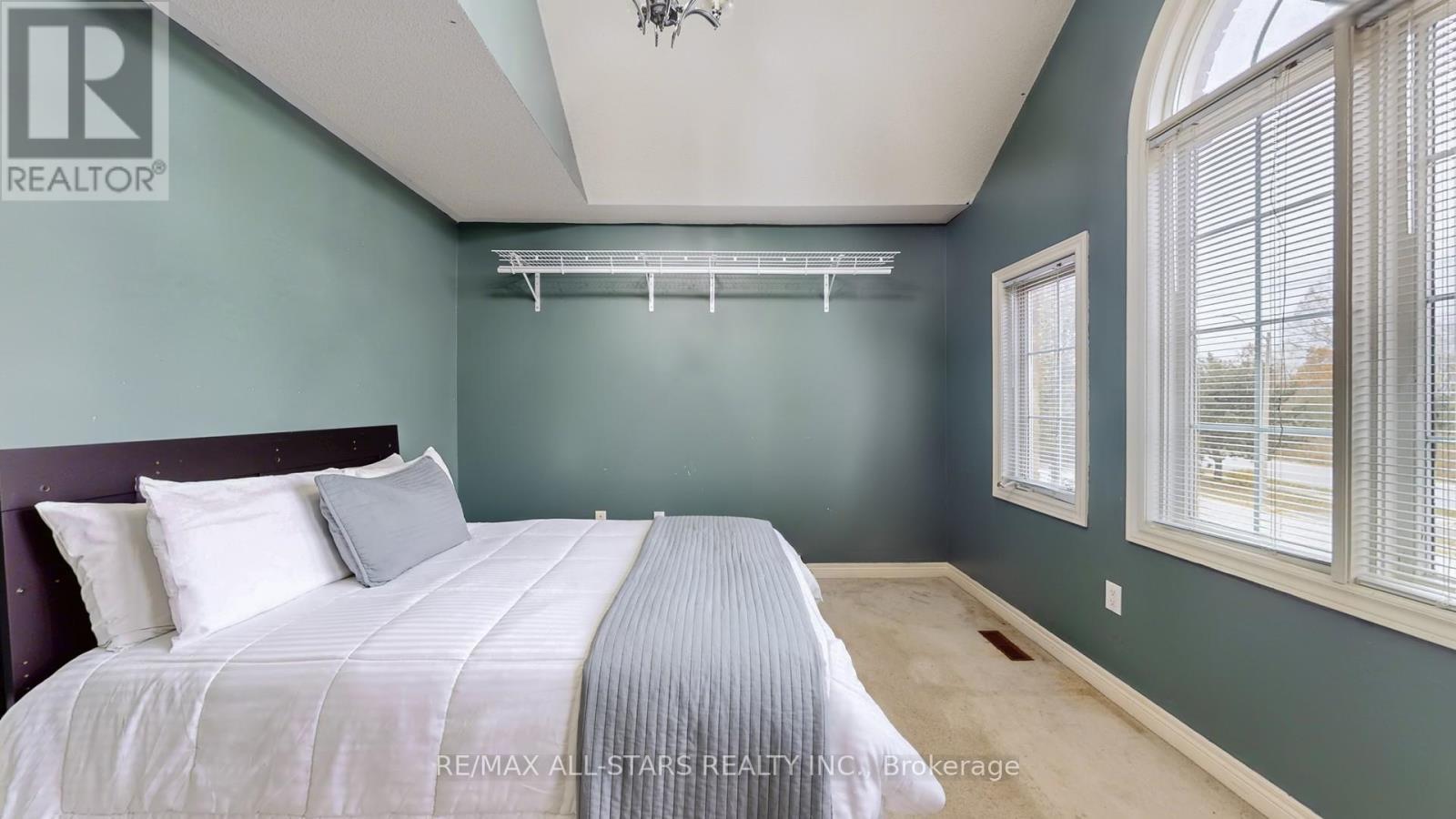 54 Bretton Circle, Markham, Ontario  L3S 3R1 - Photo 38 - N12586978