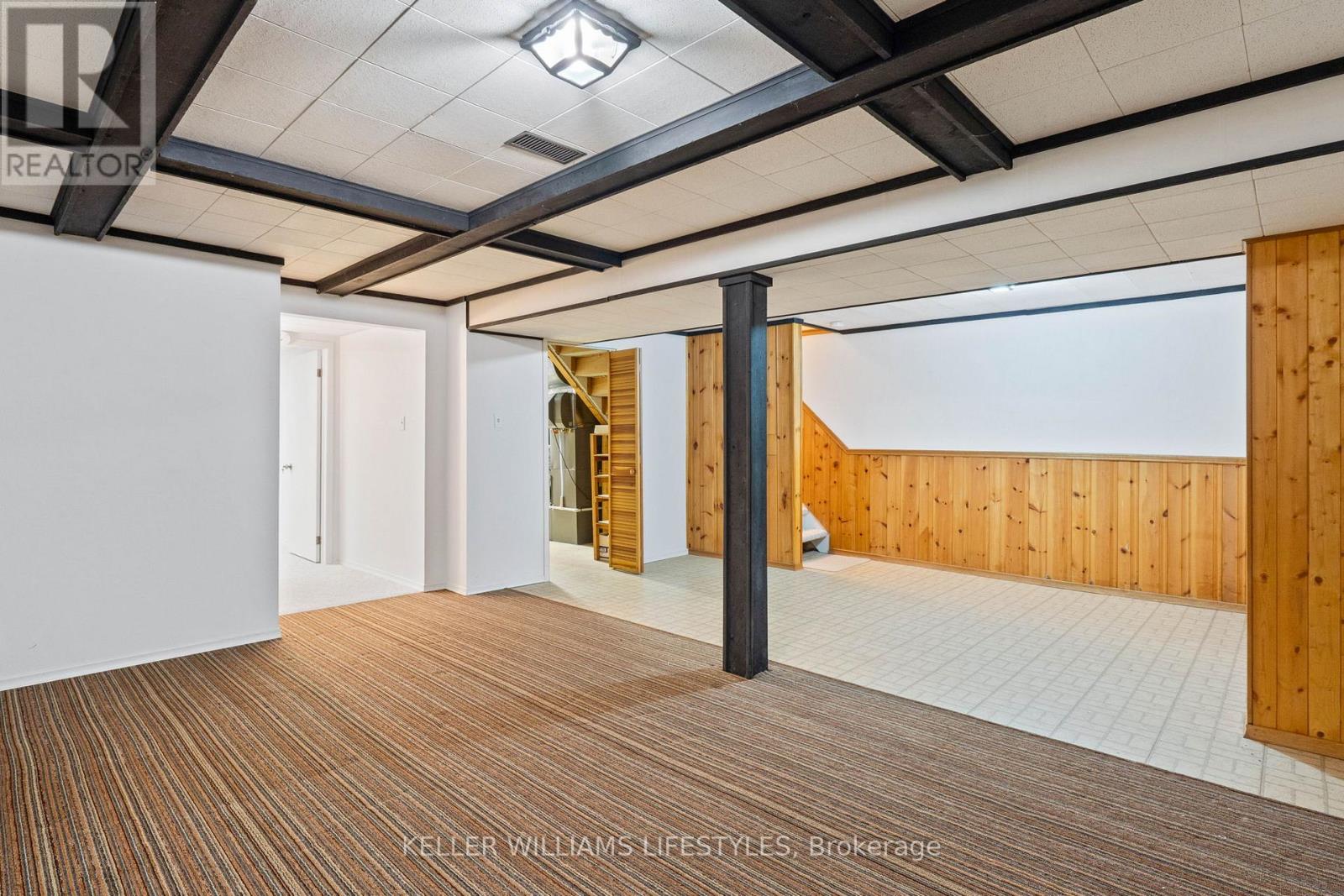 Photo 35 of 42 for 345 Everglade Crescent