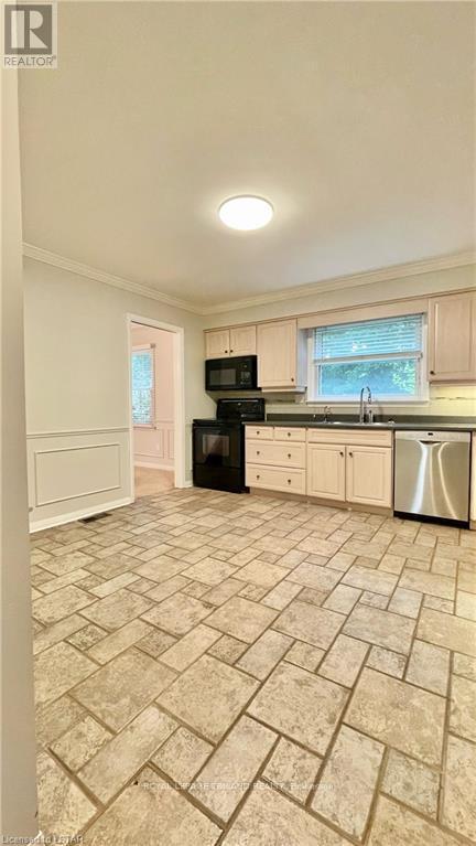 Main Level & Second Floor - 867 Viscount Road S, London South, Ontario  N6J 2C7 - Photo 9 - X12588564