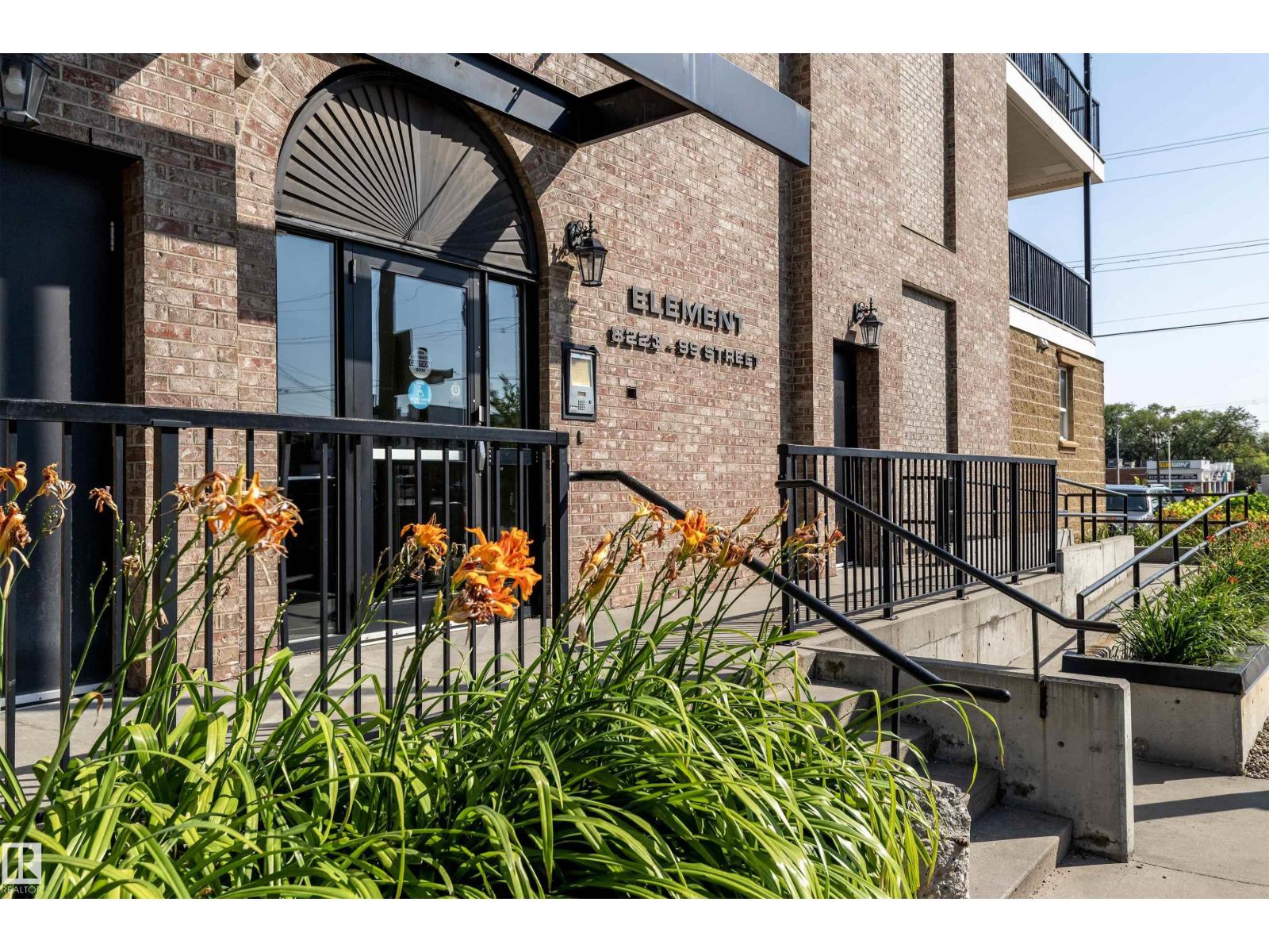 #403 8223 99 St Nw, Edmonton, Alberta  T6E 3T1 - Photo 3 - E4461202