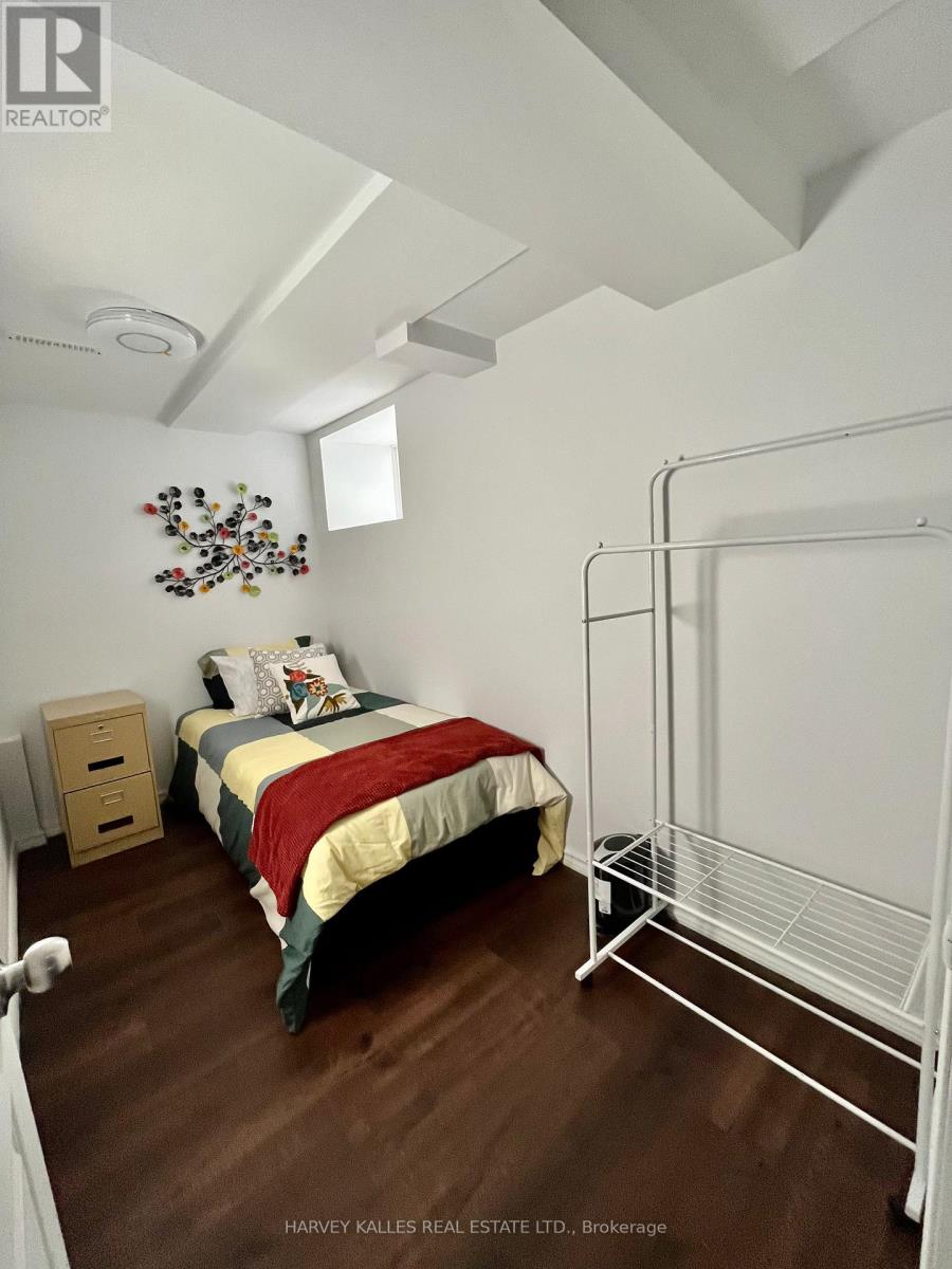 Lower - 26 Leyton Avenue, Toronto, Ontario M1L 3T4 - Photo 11 - E12588566