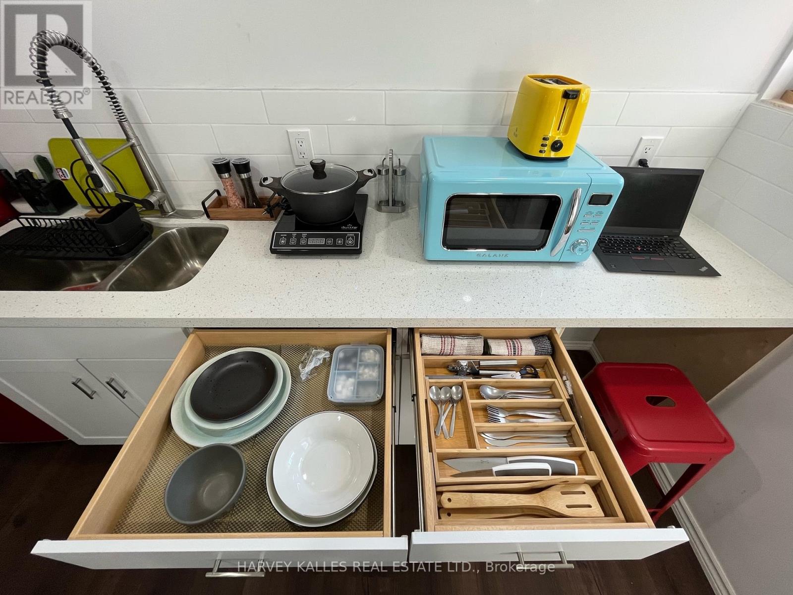 Lower - 26 Leyton Avenue, Toronto, Ontario M1L 3T4 - Photo 22 - E12588566