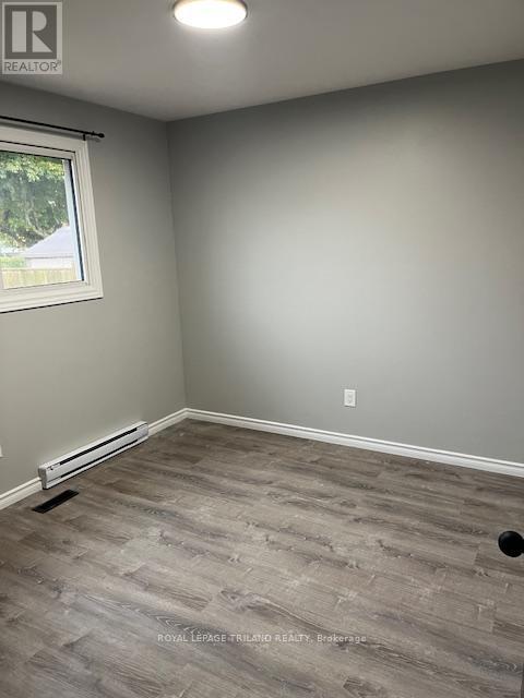 Main - 62 Wexford Avenue, London East, Ontario  N5V 1L9 - Photo 8 - X12585392