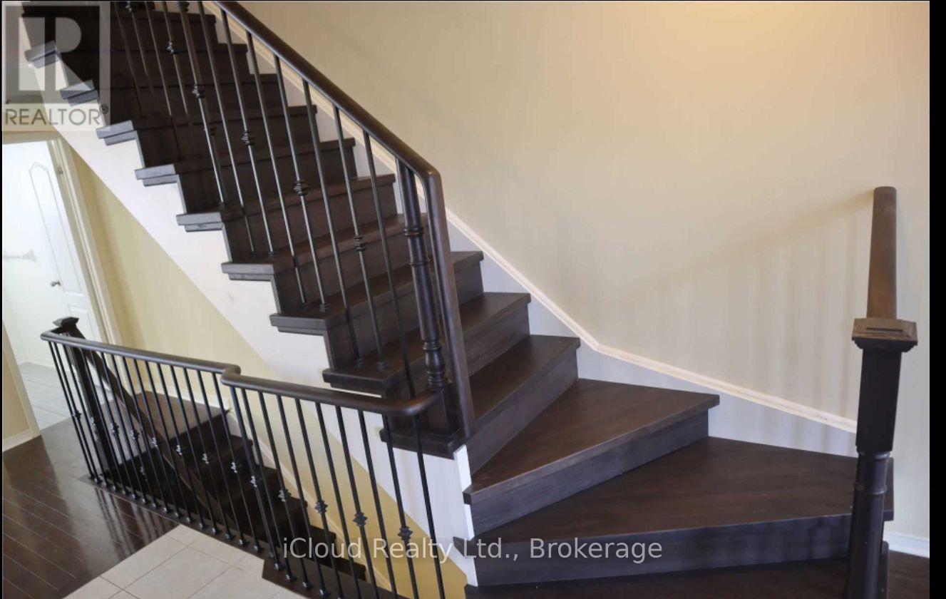 2 - 3215 Thomas Street, Mississauga, Ontario  L5M 0M1 - Photo 13 - W12588578