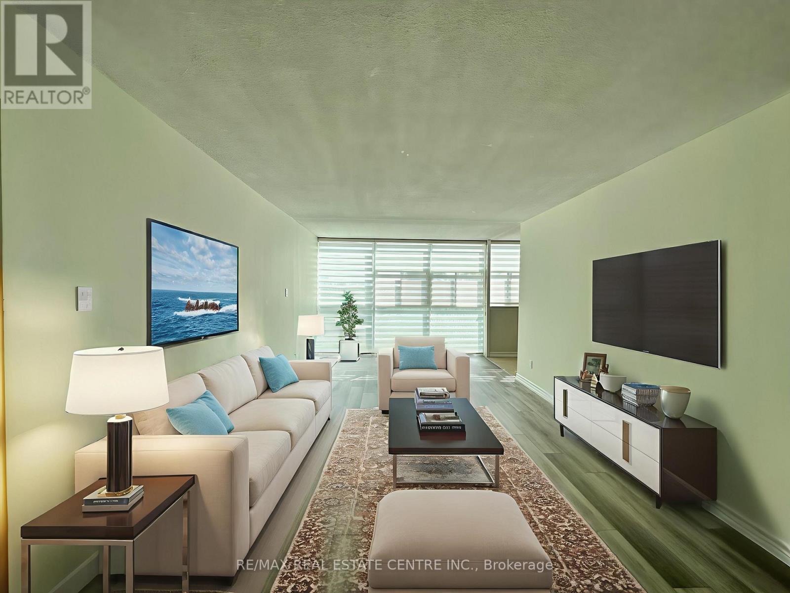 302 - 1360 Rathburn Road E, Mississauga, Ontario  L4W 4H4 - Photo 5 - W12588588