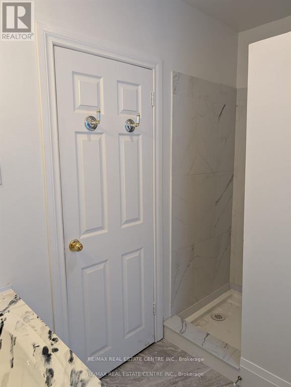 5145 Kitchener Street, Niagara Falls, Ontario  L2G 1B1 - Photo 11 - X12588580