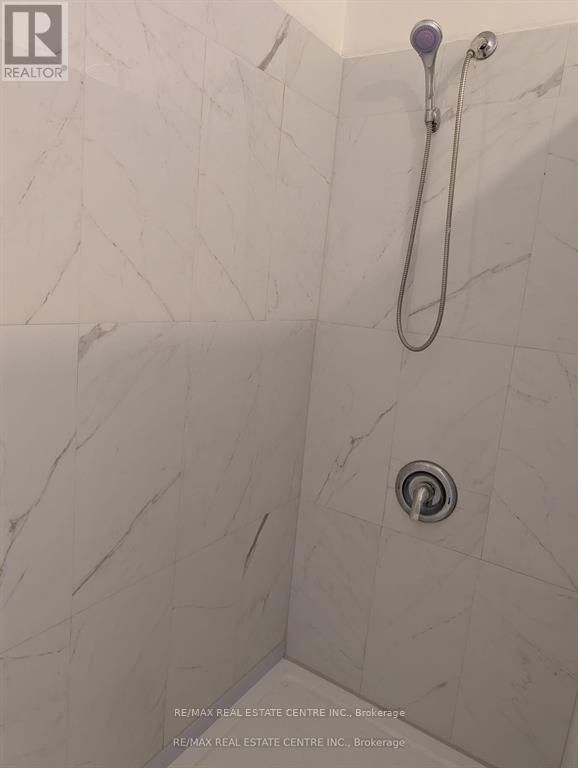 5145 Kitchener Street, Niagara Falls, Ontario  L2G 1B1 - Photo 12 - X12588580