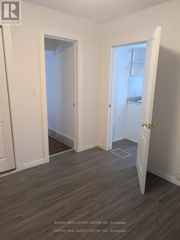 5145 Kitchener Street, Niagara Falls, Ontario  L2G 1B1 - Photo 6 - X12588580