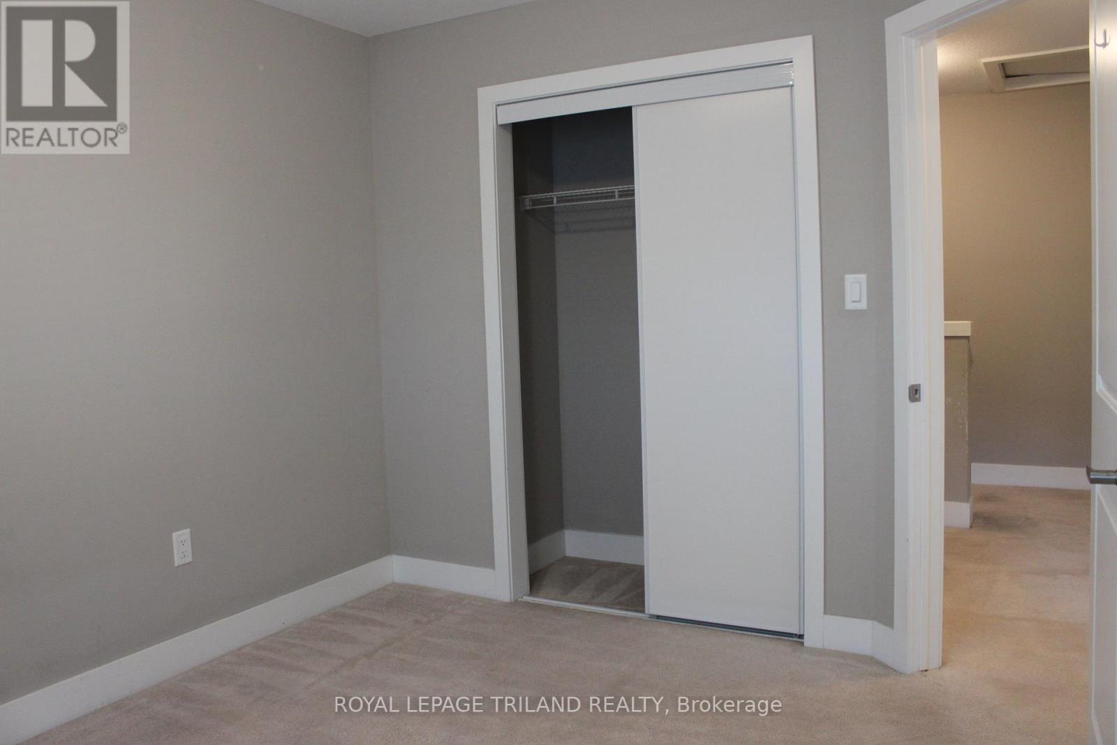 40 - 1960 Dalmagarry Road, London North, Ontario  N6G 0T8 - Photo 18 - X12461824