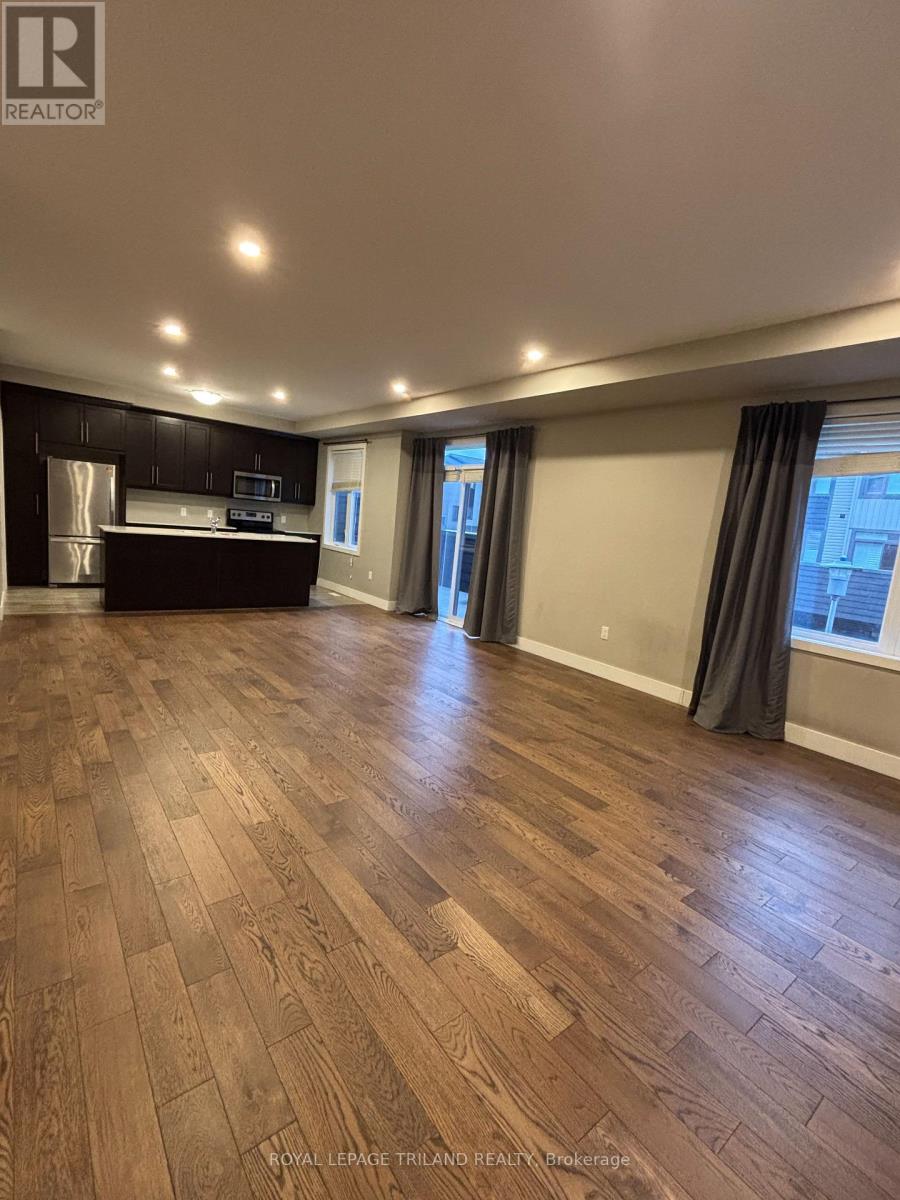 40 - 1960 Dalmagarry Road, London North, Ontario  N6G 0T8 - Photo 9 - X12461824