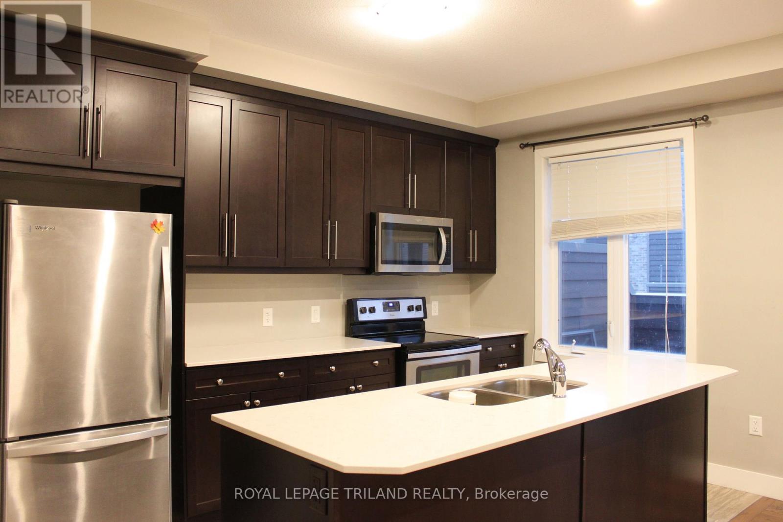 40 - 1960 Dalmagarry Road, London North, Ontario  N6G 0T8 - Photo 6 - X12461824