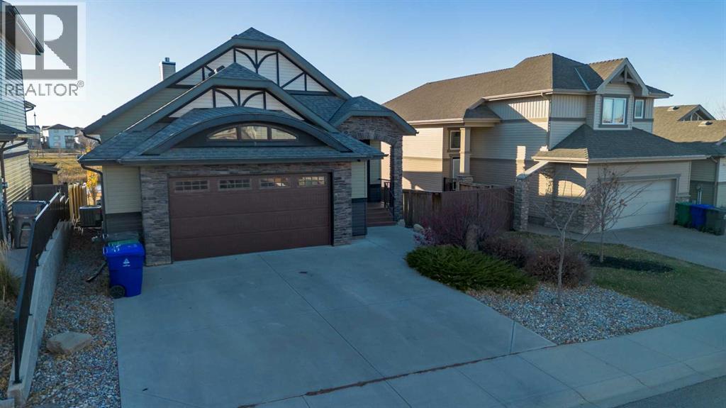 150 Lasalle Terrace W, Lethbridge, Alberta  T1J 5G9 - Photo 2 - A2272584