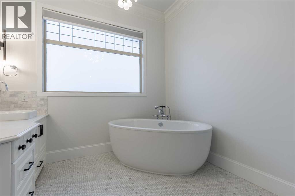 150 Lasalle Terrace W, Lethbridge, Alberta  T1J 5G9 - Photo 21 - A2272584